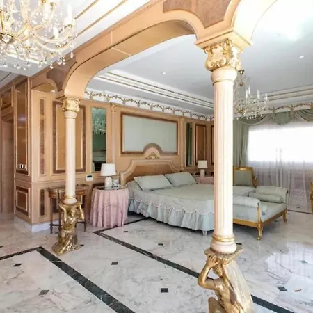 The Palace Marbella - Lavish Beachfront Villa *