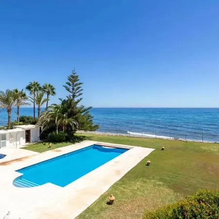 The Palace Marbella - Lavish Beachfront Villa